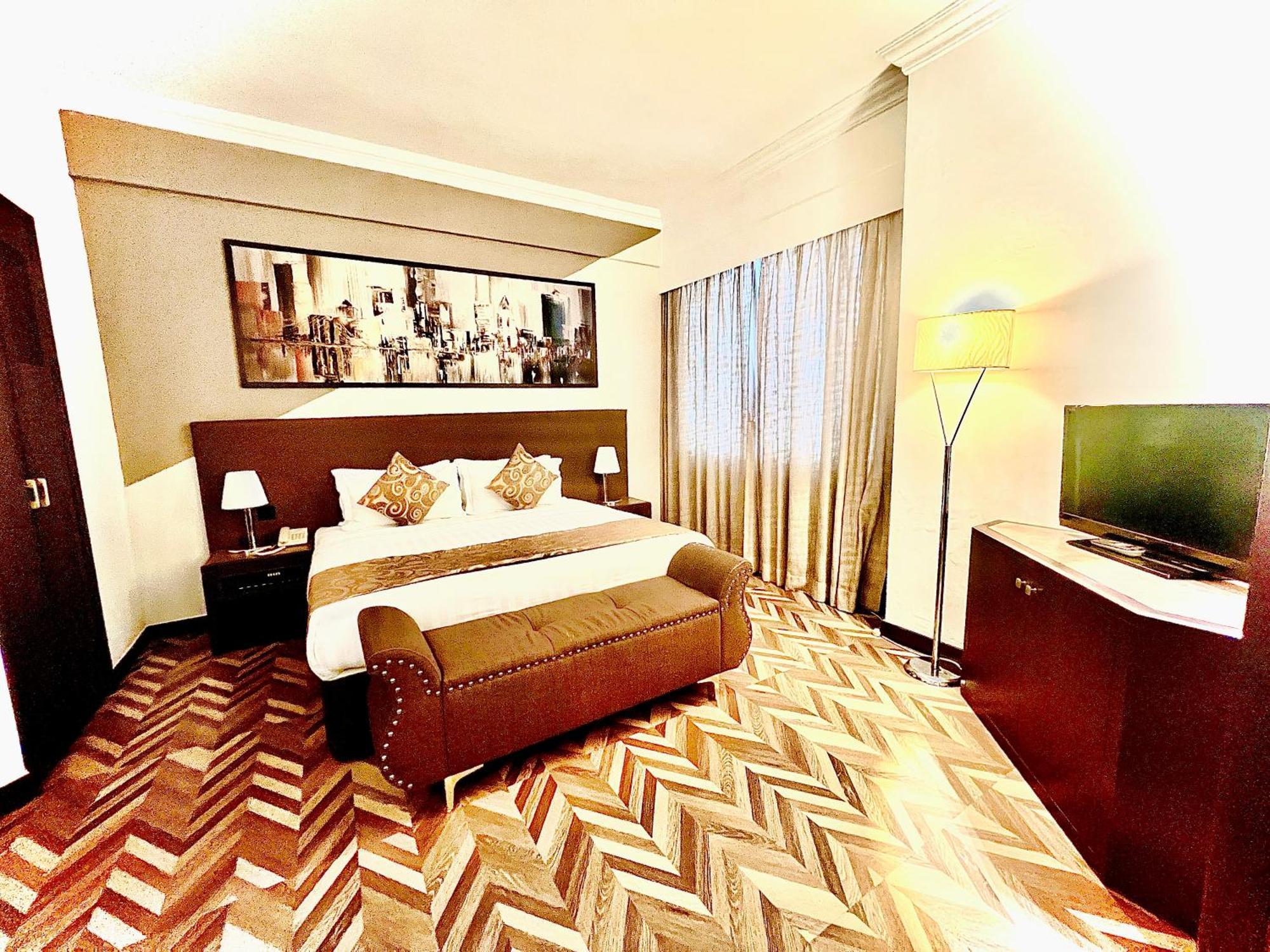 Regalpark Hotel Kuala Lumpur Extérieur photo