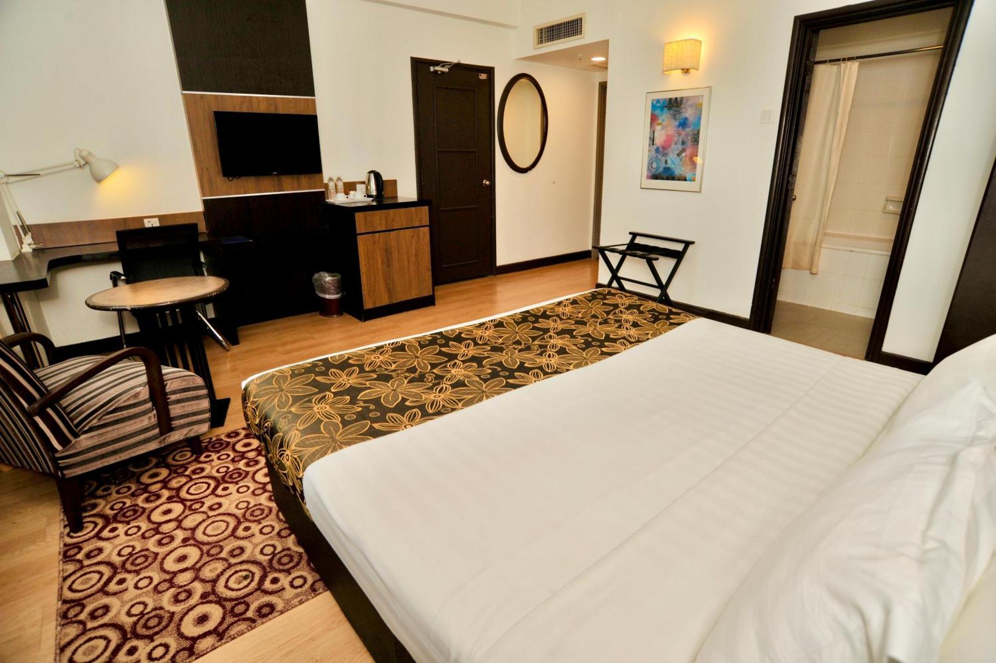 Regalpark Hotel Kuala Lumpur Extérieur photo