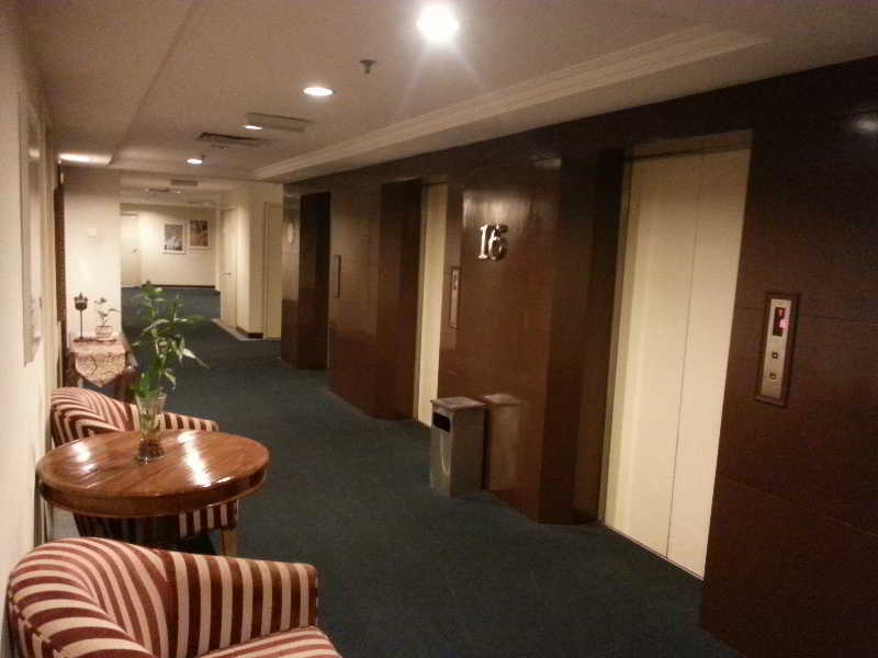 Regalpark Hotel Kuala Lumpur Extérieur photo