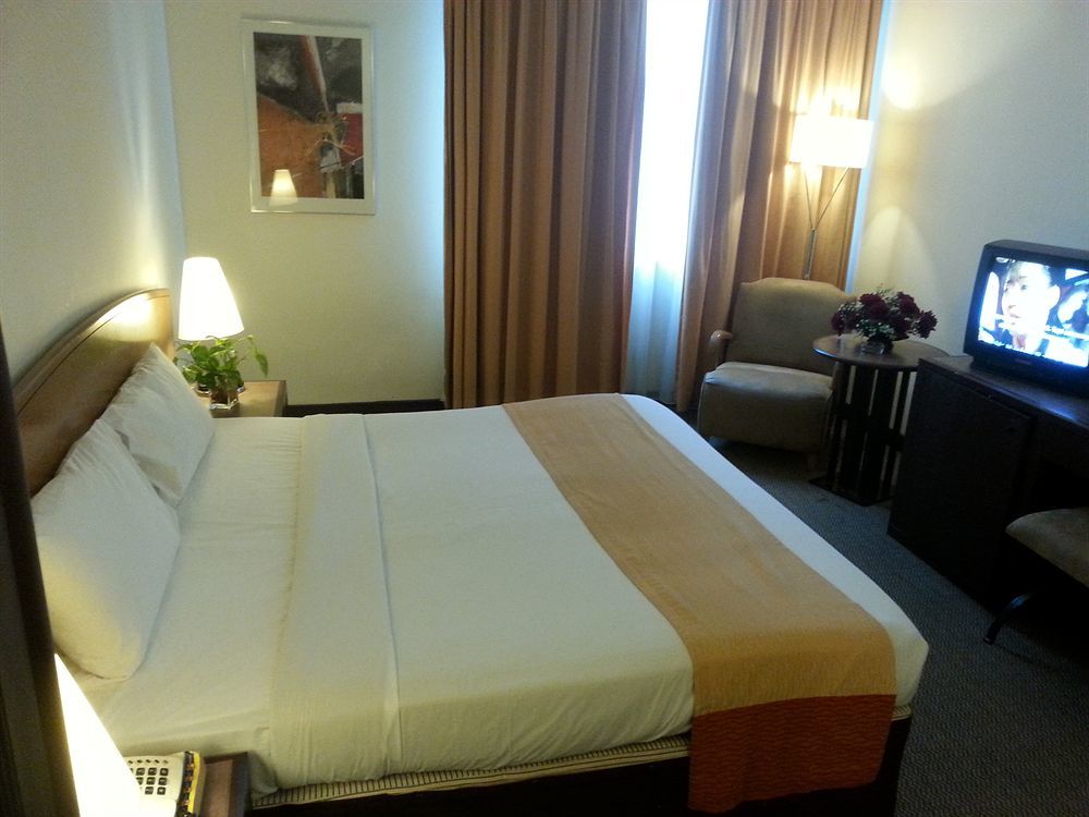 Regalpark Hotel Kuala Lumpur Extérieur photo